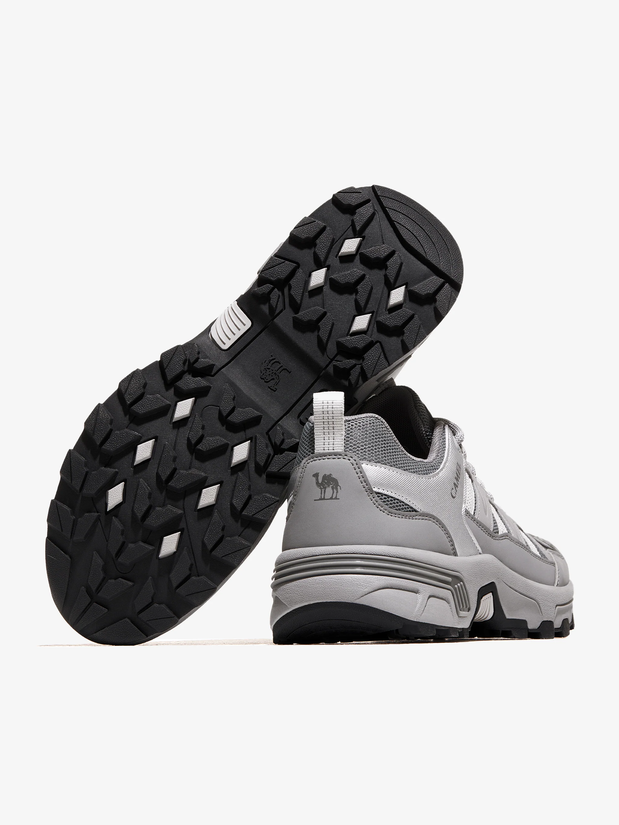 Men's Grip Hiking Shoes - Image 4